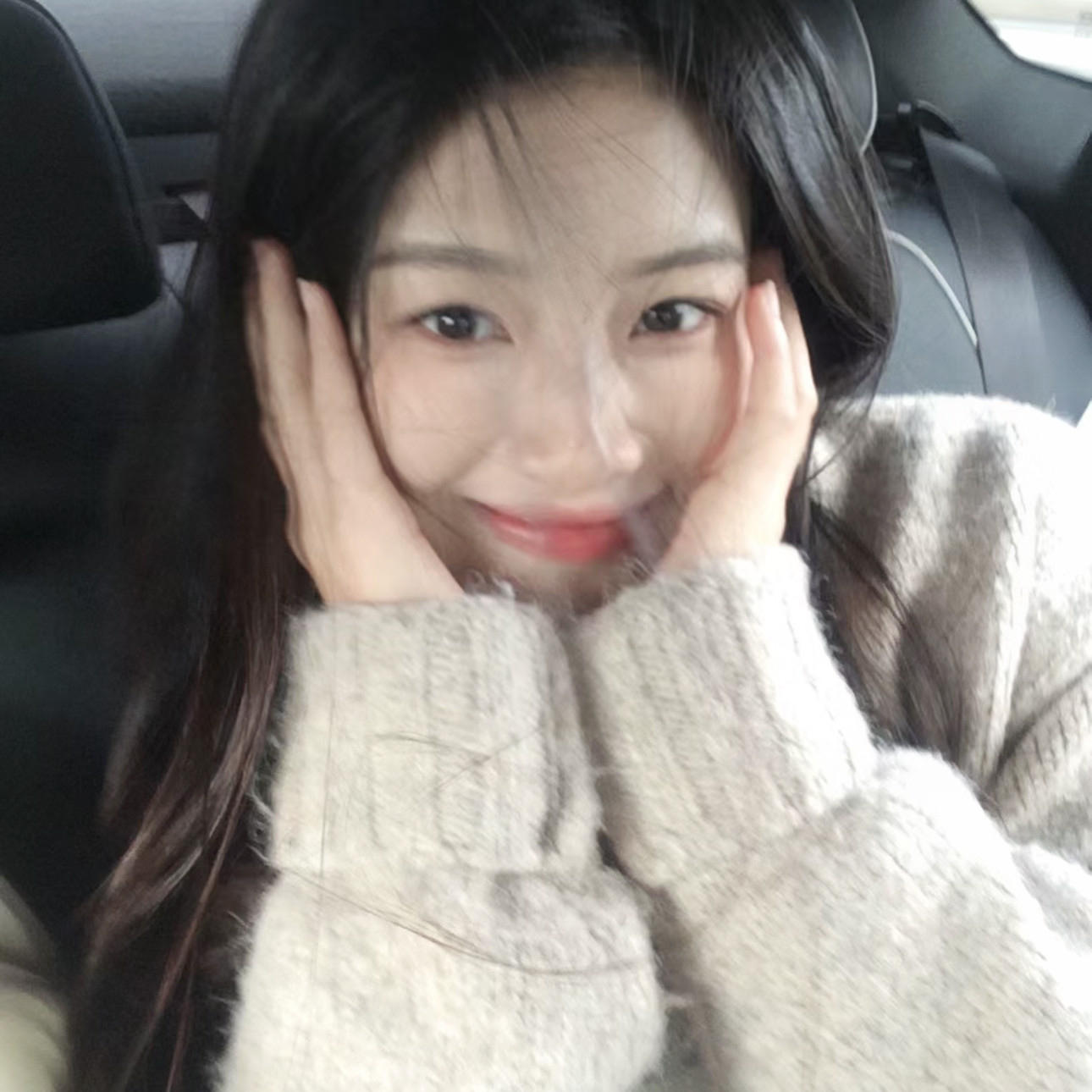 丹❌尼尔顶秋的肚子隆㊙️起